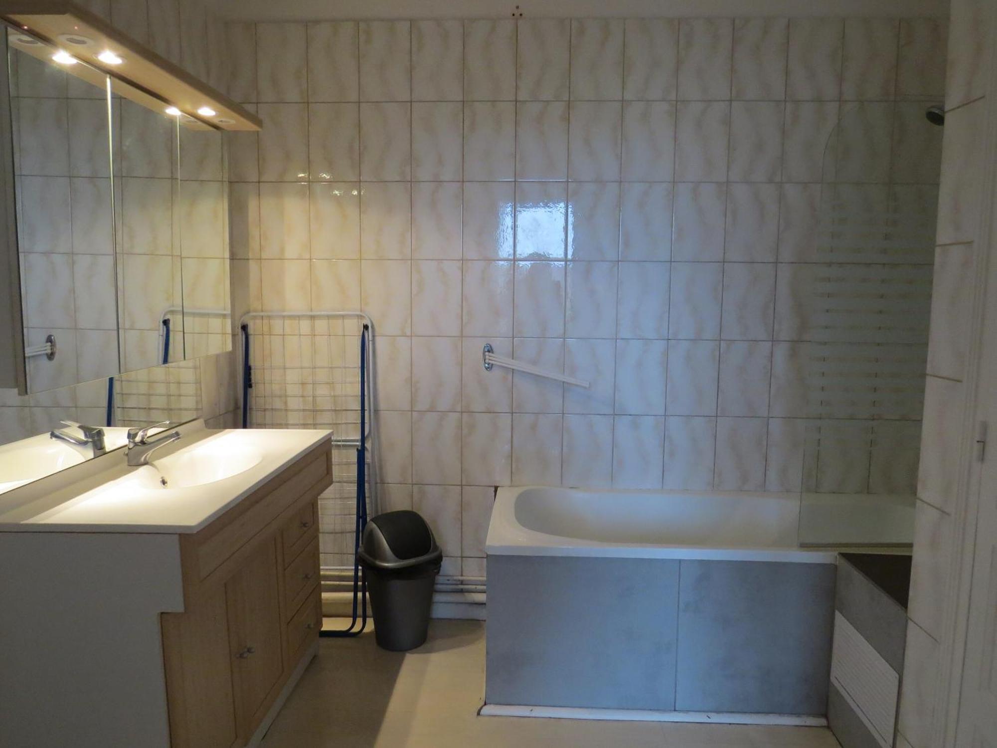 Francois 1er - 16eme Apartment 3*